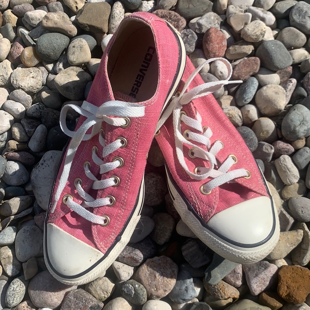 Pink glitter Chuck Taylor Converse sneakers